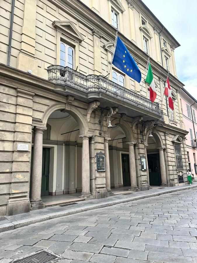 帕维亚Casa Del Teatro公寓 外观 照片